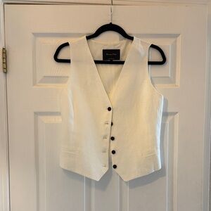 Massimo Dutti White Sleeveless Vest with Black Buttons